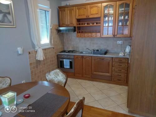 Apartmani Almica