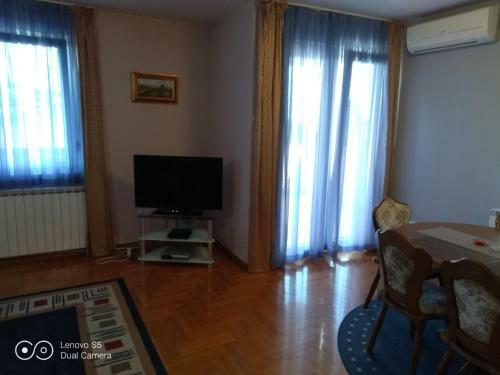 Apartmani Almica