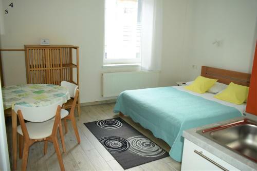 Apartamento Room & 4 Studios - Modern Comfy Central - Free Netflix
