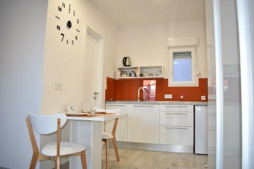 Apartamento Room & 4 Studios - Modern Comfy Central - Free Netflix