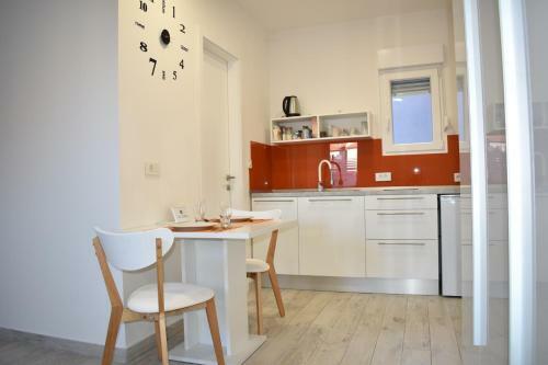 Apartamento Room & 4 Studios - Modern Comfy Central - Free Netflix