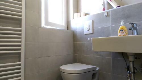 Apartamento Room & 4 Studios - Modern Comfy Central - Free Netflix