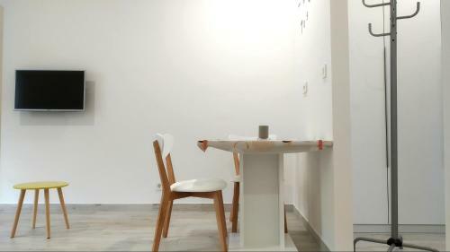 Apartamento Room & 4 Studios - Modern Comfy Central - Free Netflix