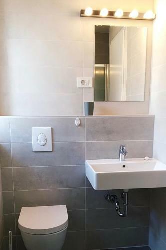 Apartamento Room & 4 Studios - Modern Comfy Central - Free Netflix