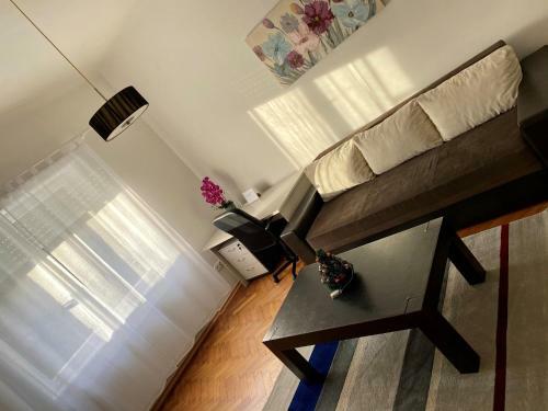 Studio Apartman Thalia