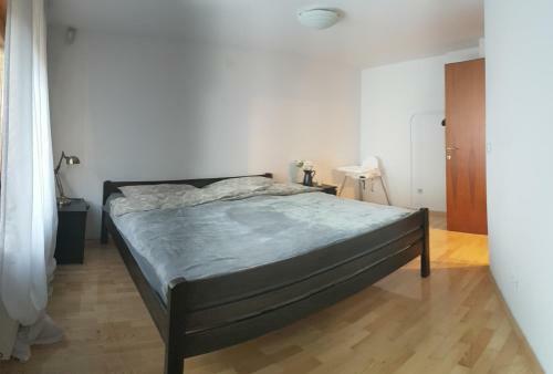 Apartment Zagy Blue