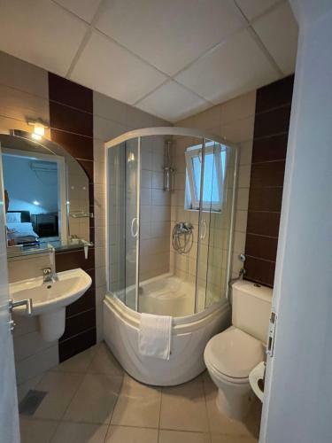 Exclusive 9- Urban Apartments