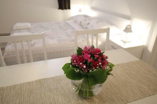 Studio Apartment Laura