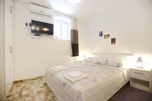 Studio Apartment Laura