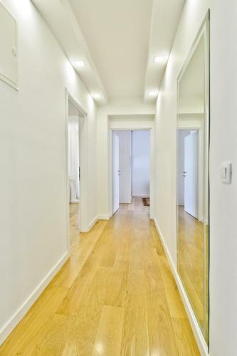 Apartment Domalu Old Town