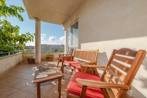 Romantic Oasis Apartments