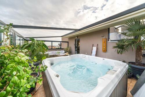 Apartment Garden Terrace