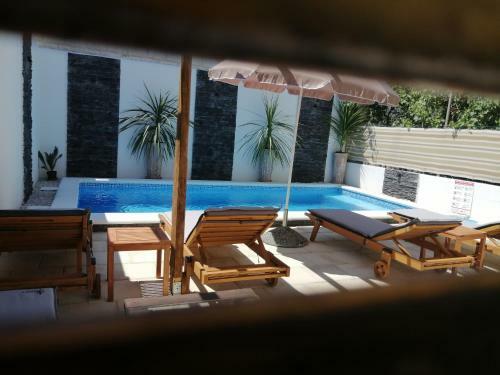 Apartamento Rustica Zadar With A Swimming Pool