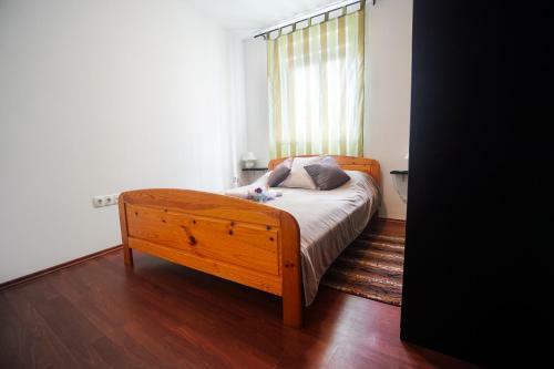 Floral Apartment