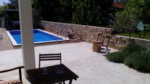 Hostal Sobe Dragi?