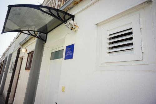 Studio Apartment Goga