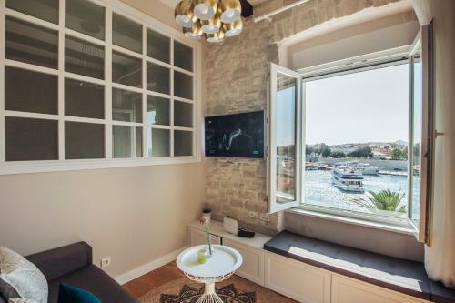 Magic View Apartments