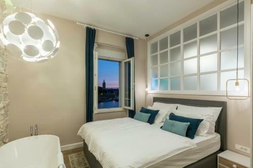 Magic View Apartments