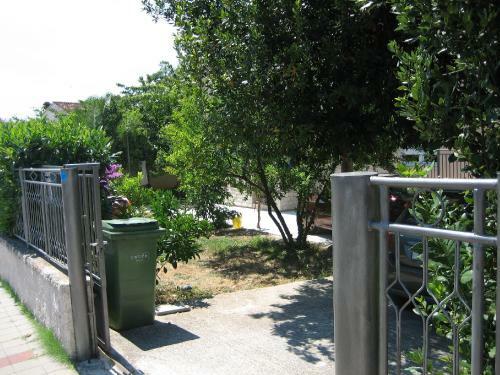Tihi Apartman