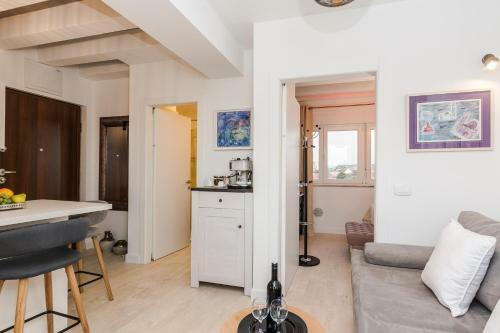 City Colours Apartment