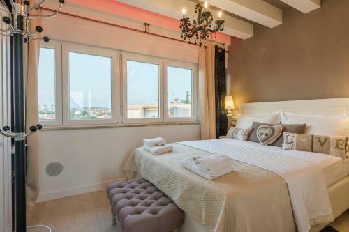 City Colours Apartment