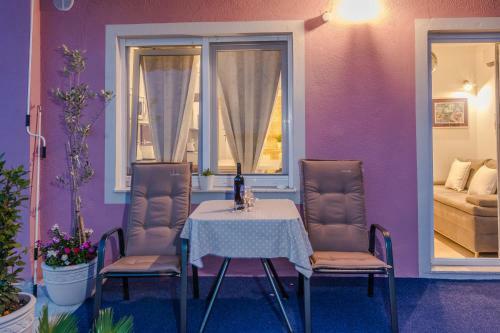 City Colours Apartment