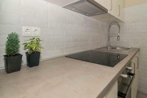 Apartmani Marinovi?