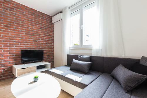 Deluxe Apartment Near The Bridge