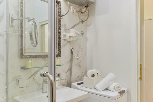 Noble El�gance Studio Apartments