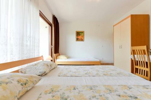 Rooms & Apartment Hegic