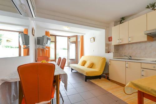 Rooms & Apartment Hegic