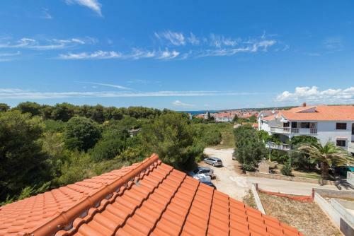 Rooms & Apartment Hegic
