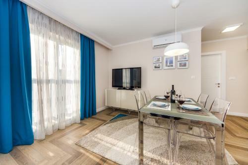 Luxury Apartment Goldy