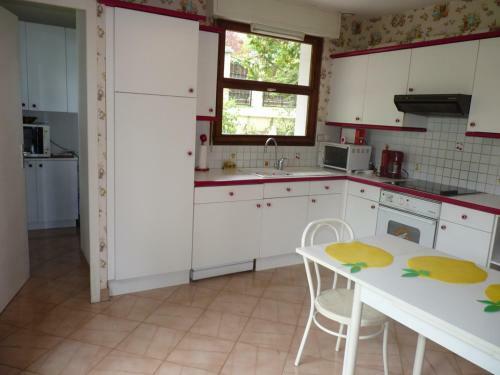 Maison Aix-les-bains, 5 Pi�ces, 6 Personnes - Fr-1-615-9