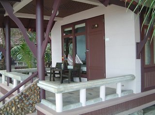 Hotel First Bungalow Beach Resort(beach Bnglw)