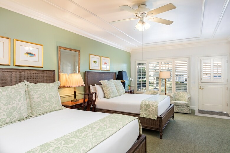 Hotel Pine Inn
