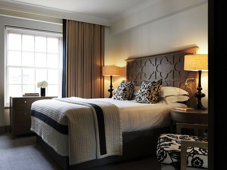 Bloomsbury Hotel