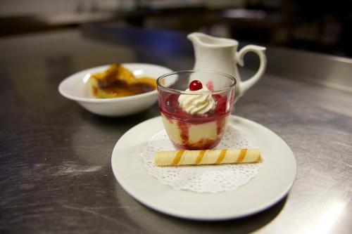 Willersley Castle Hotel