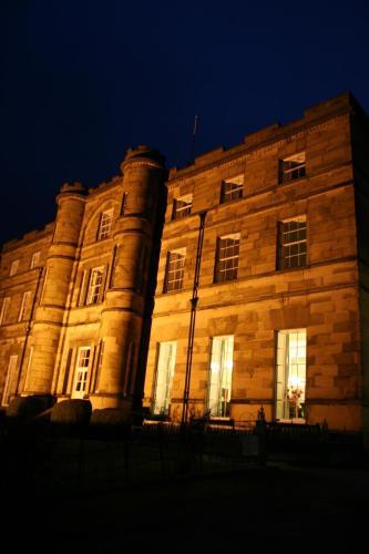 Willersley Castle Hotel