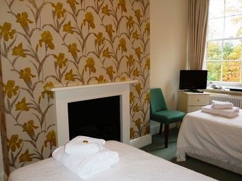 Alison House Hotel