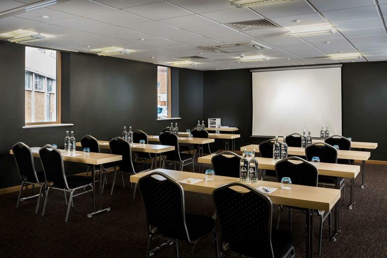 Hotel Park Inn By Radisson Peterborough
