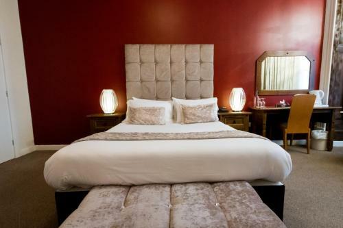 The Pearl Hotel