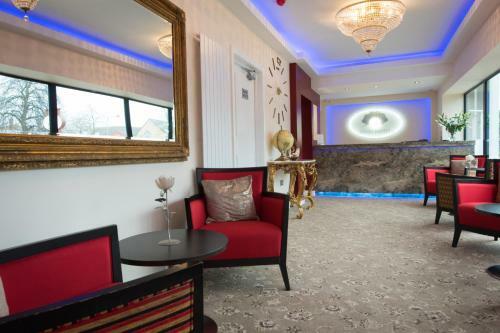 The Pearl Hotel