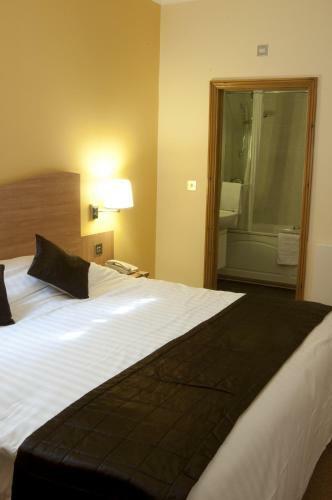 The Queensgate Hotel