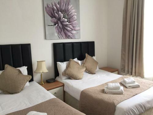 Kensington Hotel