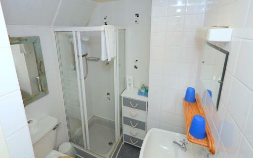 Hostal Blue Palms
