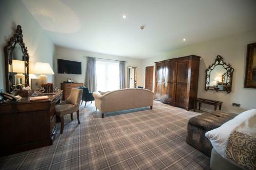 Peak Edge Hotel At The Red Lion