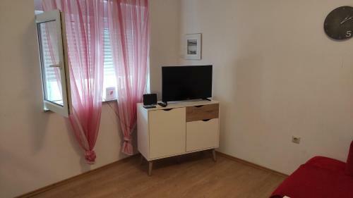 Apartmani Maslina ?uljana