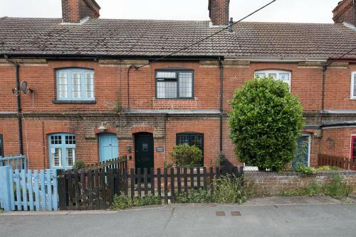 Compass Cottage Aldeburgh Air Manage Suffolk