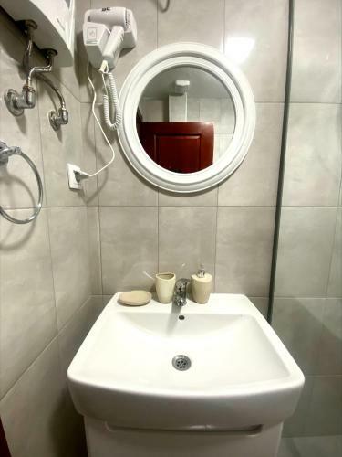 Clarina All Seasons Rooms & Apartments